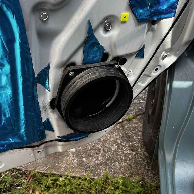 スピーカー取り付け