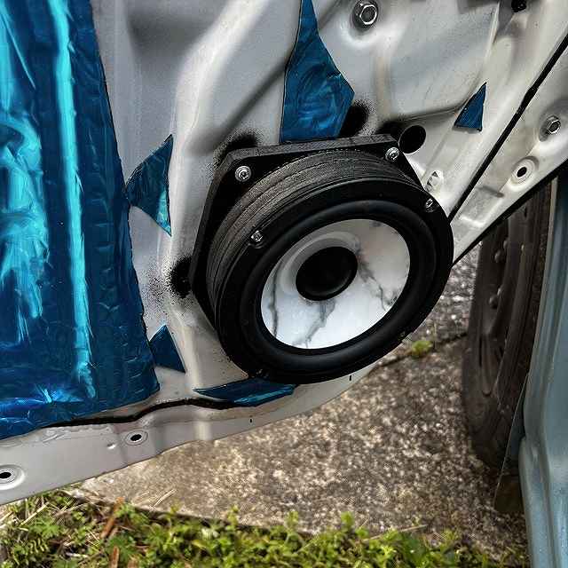 スピーカー取り付け