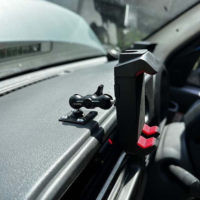 スピーカー取り付け