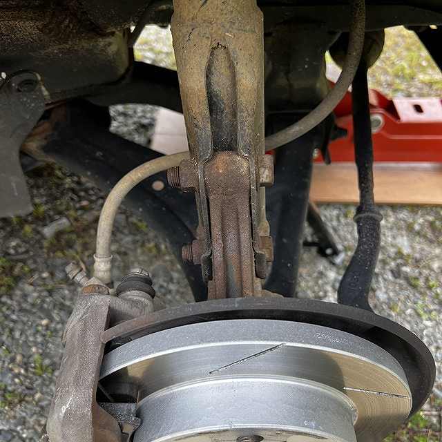 リフトアップスプリング取り付け