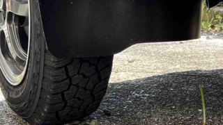 フロント泥除け