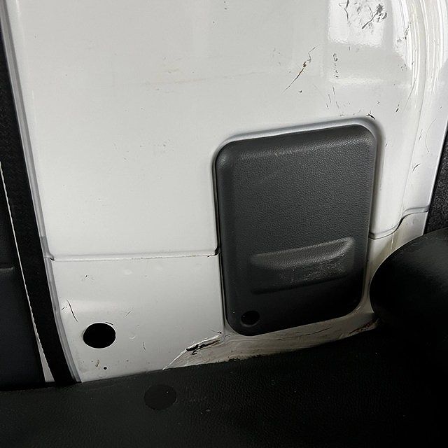 リアシートベルト取付