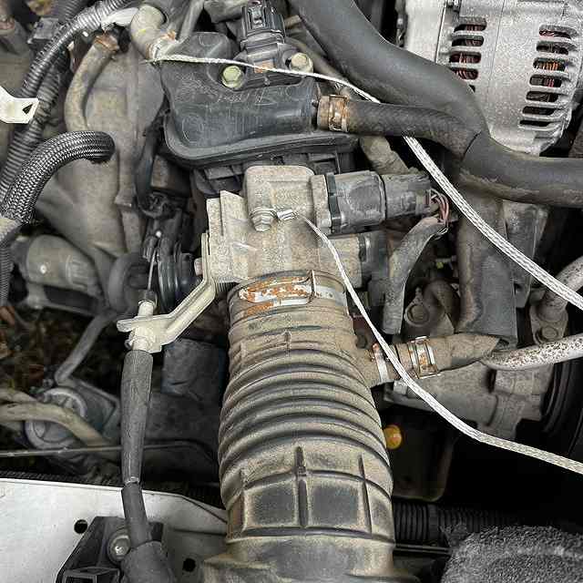 スロットルスペーサー