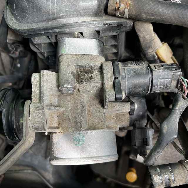 スロットルスペーサー