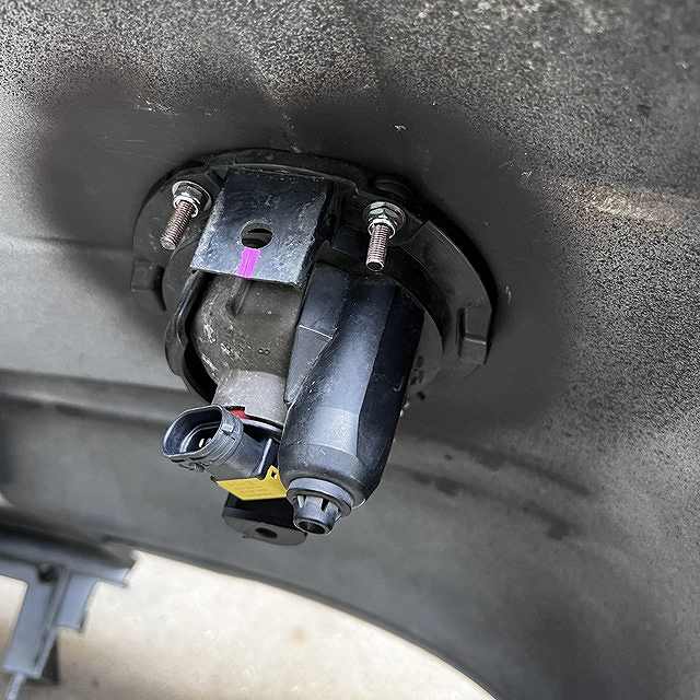 フォグランプ加工取り付け