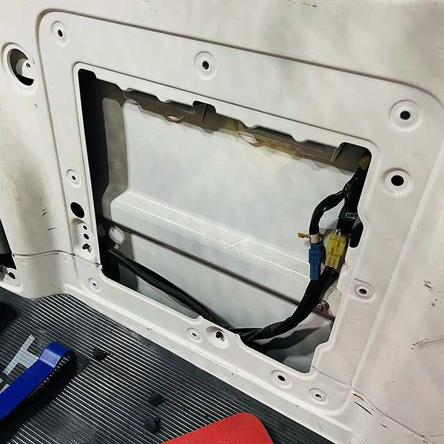 荷室棚