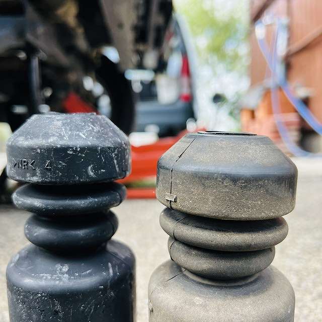 フロントバンプラバー